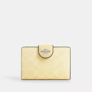 Coach Medium Corner Zip Wallet