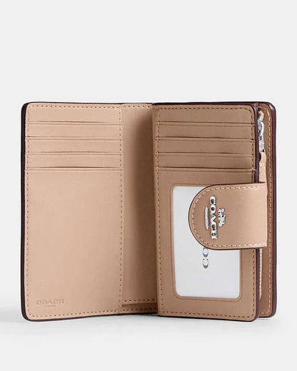 Coach Medium