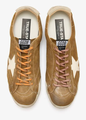 GOLDEN GOOSE
True Star suede sneakers