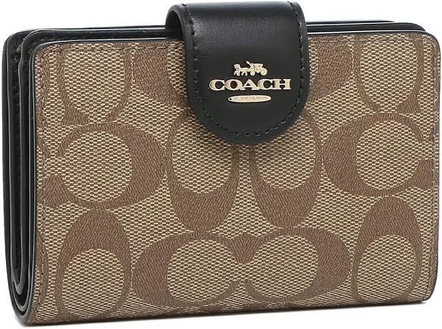 Coach medium wallet