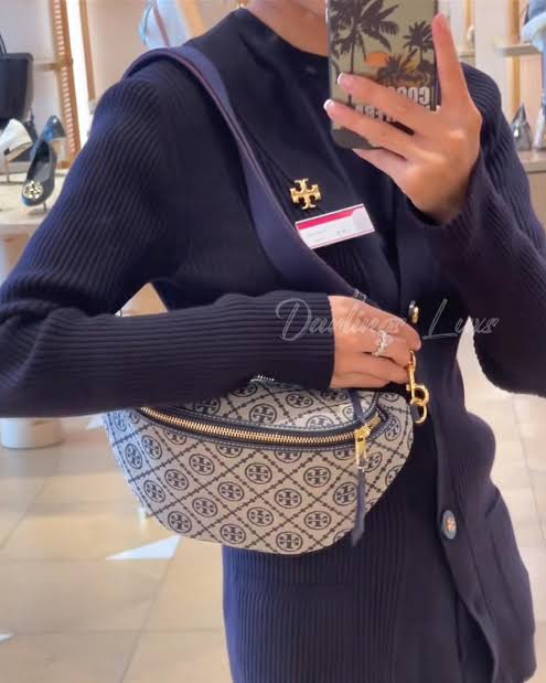 TORY BURCH
T-monogram belt bag