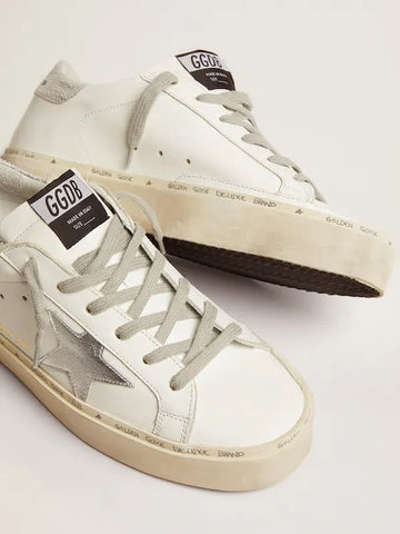 GOLDEN GOOSE