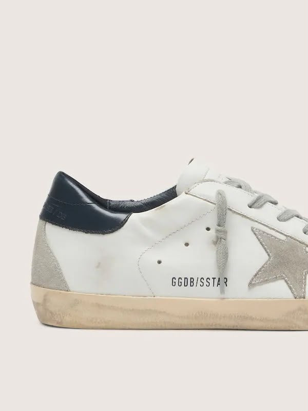 GOLDEN GOOSE