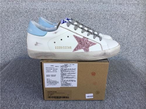 GOLDEN GOOSE