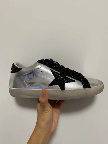 GOLDEN GOOSE