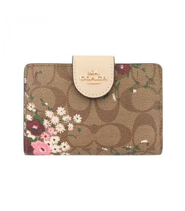 Coach Medium Corner Zip Wallet